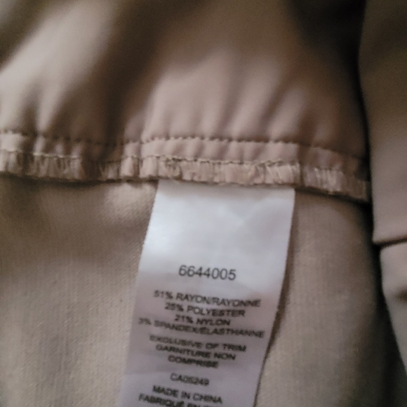 2 pair SC&Co pants - Picture 4 of 5